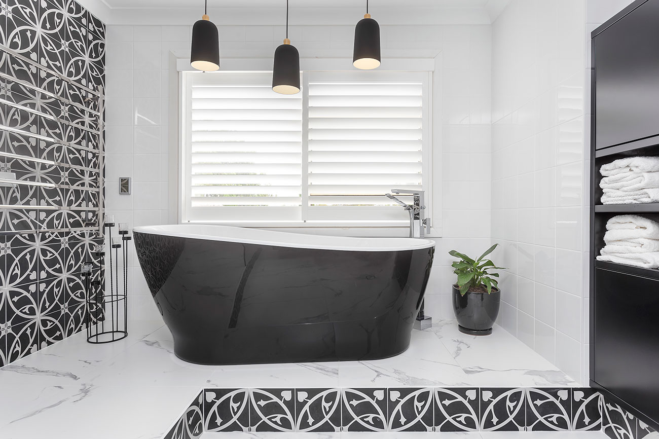 Modern Bathroom Design - Black bathtub
